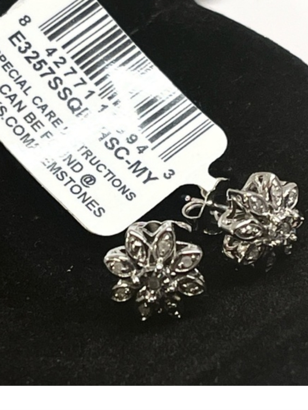 Diamond Earrings Solid Sterling Silver Flowers Earrings - Picture 3 of 4